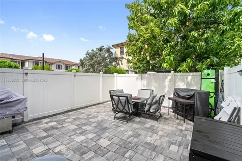 10468 W 33rd Lane Hialeah FL 33018