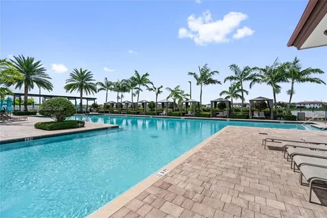 10468 W 33rd Lane Hialeah FL 33018