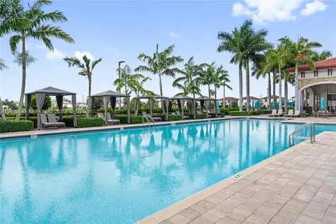 10468 W 33rd Lane Hialeah FL 33018