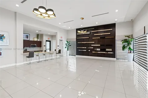 10468 W 33rd Lane Hialeah FL 33018