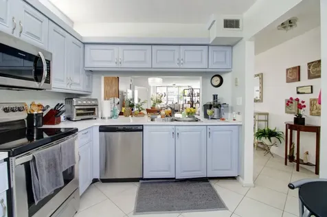 2524 NW 104th Avenue Sunrise FL 33322