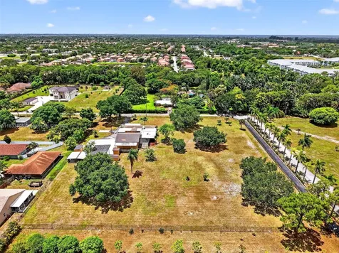 4141 Nova Lane Lake Worth FL 33462