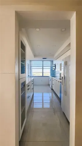18051 Biscayne Boulevard Aventura FL 33160