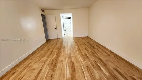 18051 Biscayne Boulevard Aventura FL 33160