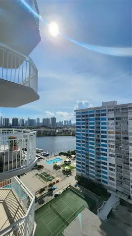 18051 Biscayne Boulevard Aventura FL 33160