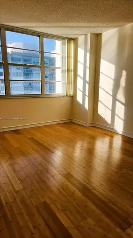 18051 Biscayne Boulevard Aventura FL 33160