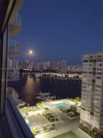 18051 Biscayne Boulevard Aventura FL 33160