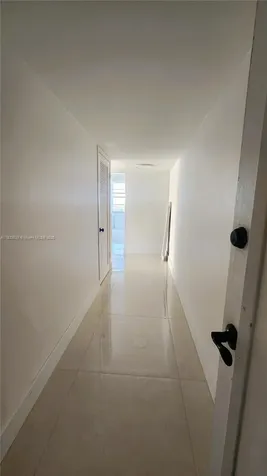 18051 Biscayne Boulevard Aventura FL 33160