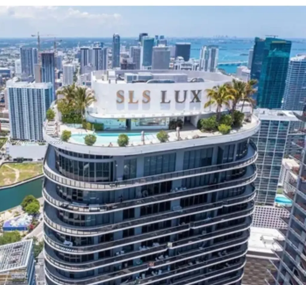 801 S Miami Avenue Miami FL 33130