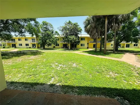 505 NW 177th Street Miami Gardens FL 33169