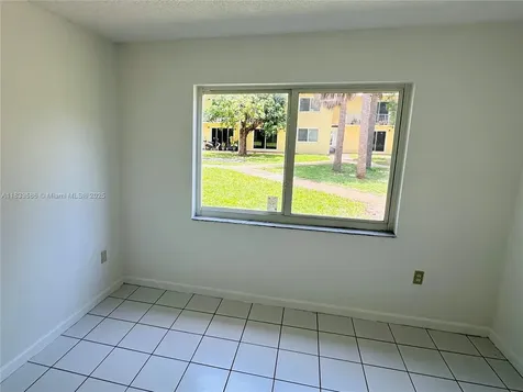505 NW 177th Street Miami Gardens FL 33169