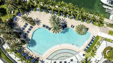 1500 Bay Road Miami Beach FL 33139