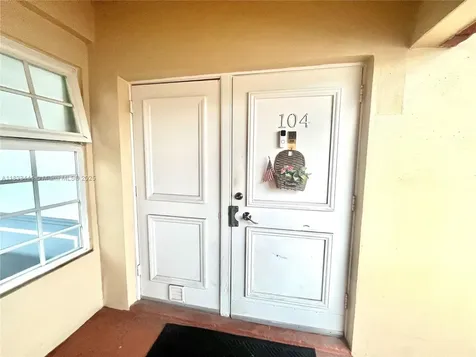 2841 NE 33rd Court Fort Lauderdale FL 33306