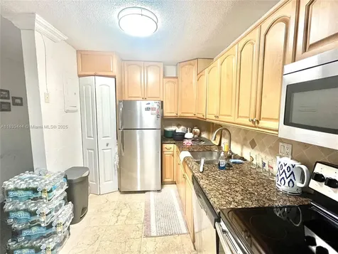 2841 NE 33rd Court Fort Lauderdale FL 33306