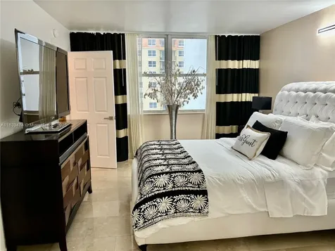 3140 S Ocean Drive Hallandale Beach FL 33009