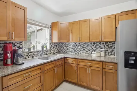 104 SW 40th Avenue Miami FL 33134