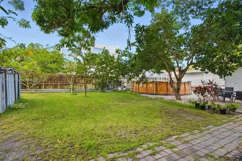 104 SW 40th Avenue Miami FL 33134