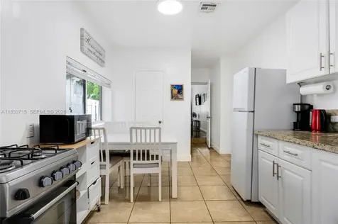 104 SW 40th Avenue Miami FL 33134