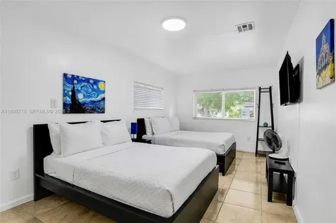 104 SW 40th Avenue Miami FL 33134