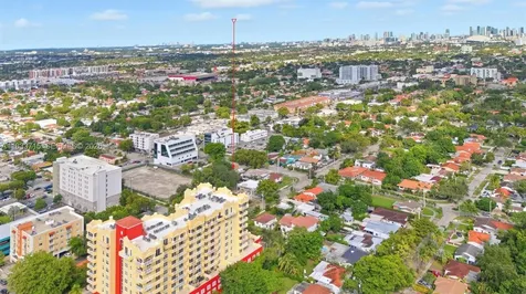 104 SW 40th Avenue Miami FL 33134