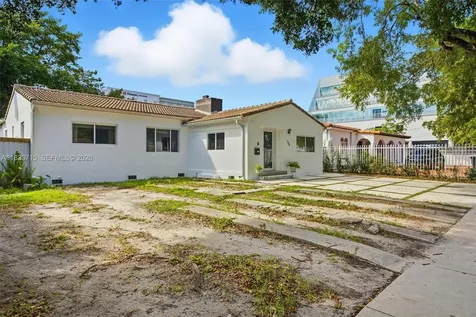 104 SW 40th Avenue Miami FL 33134