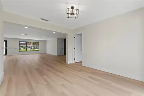 1340 SW 27th Place Boynton Beach FL 33426