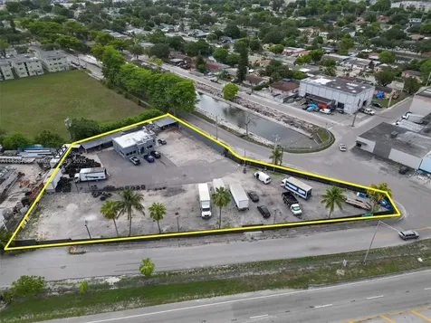 2695 NW 141st Street Opa-Locka FL 33054