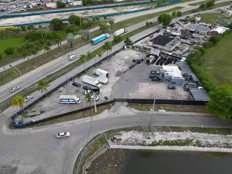 2695 NW 141st Street Opa-Locka FL 33054