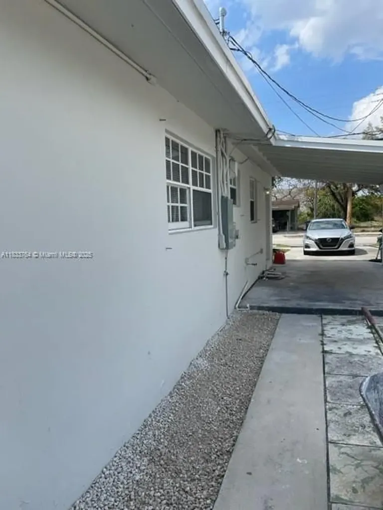 Fort Lauderdale FL 33311