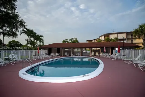 2861 NW 47th Terrace Lauderdale Lakes FL 33313