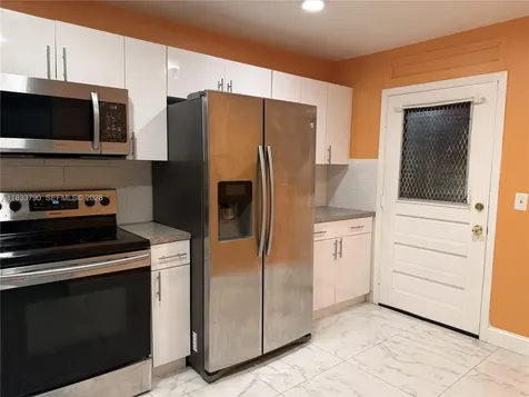 2861 NW 47th Terrace Lauderdale Lakes FL 33313