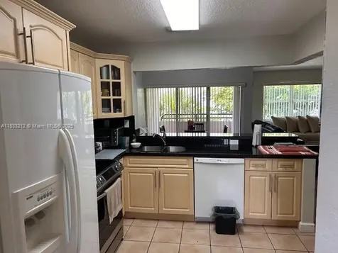 11201 NW 7th Street Sweetwater FL 33172