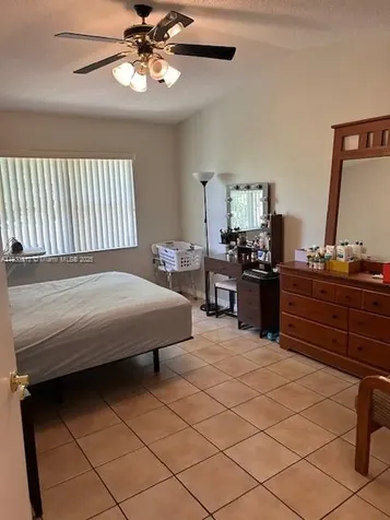 11201 NW 7th Street Sweetwater FL 33172