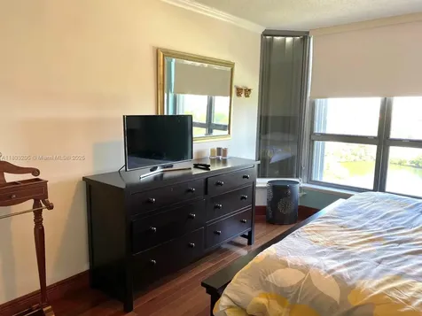 3530 Mystic Pointe Drive Aventura FL 33180