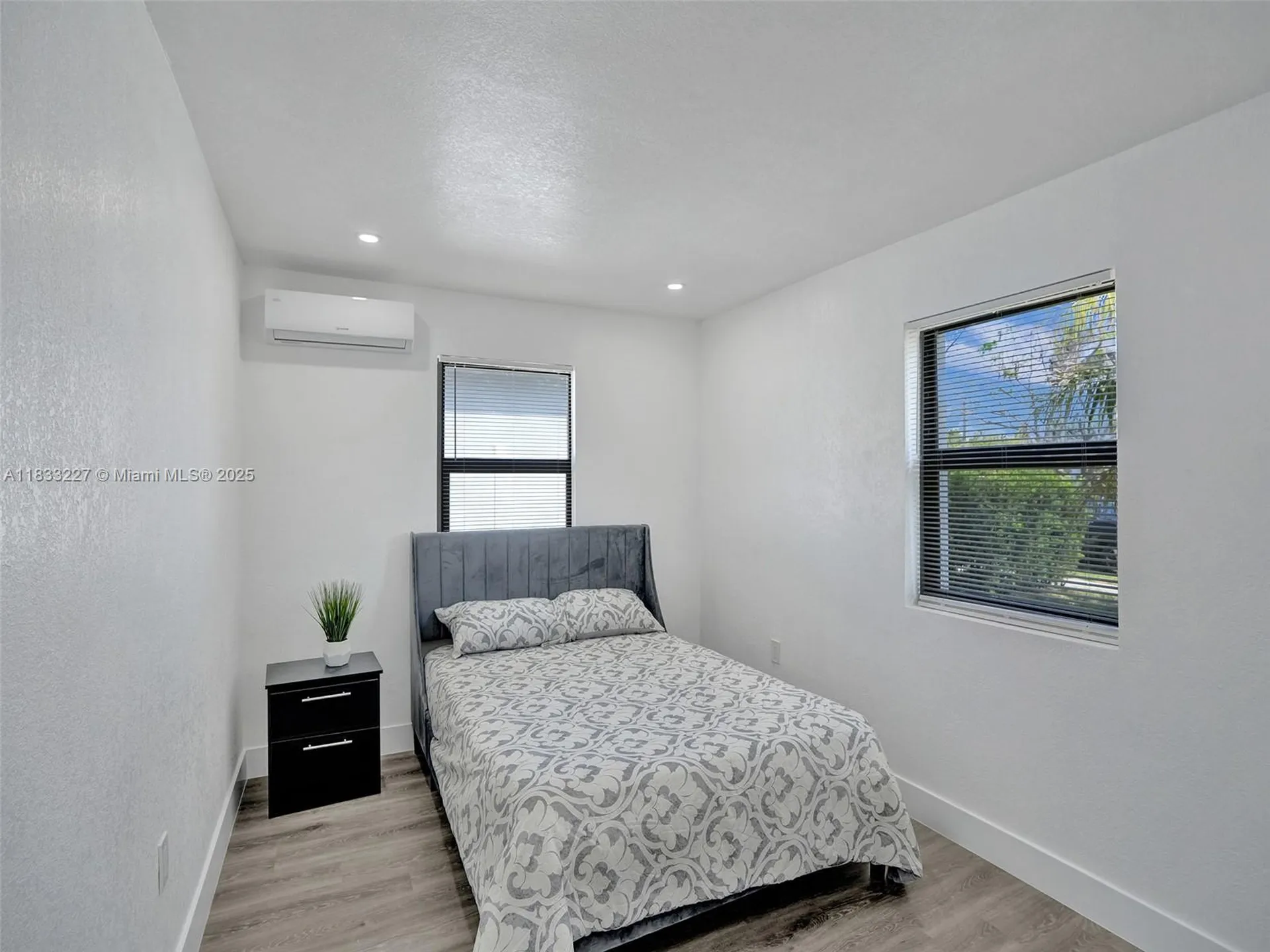 905 SW 22nd Street Fort Lauderdale FL 33315