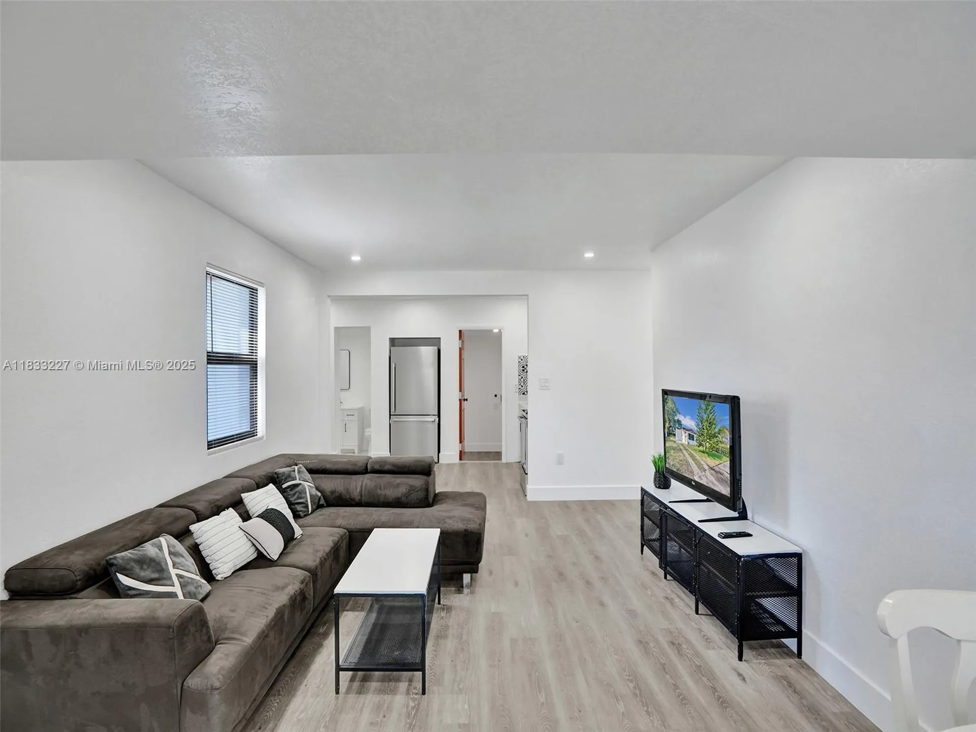 905 SW 22nd Street Fort Lauderdale FL 33315