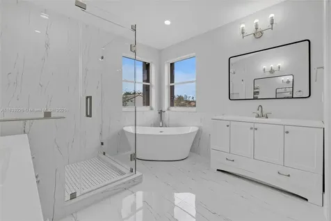 860 SW 191st Avenue Pembroke Pines FL 33029
