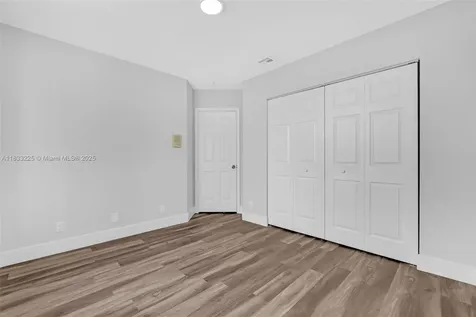 860 SW 191st Avenue Pembroke Pines FL 33029