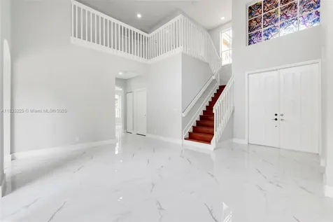 860 SW 191st Avenue Pembroke Pines FL 33029