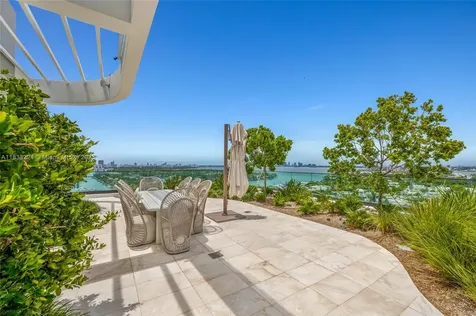 580 72 Miami Beach FL 331441