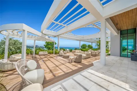 580 72 Miami Beach FL 331441