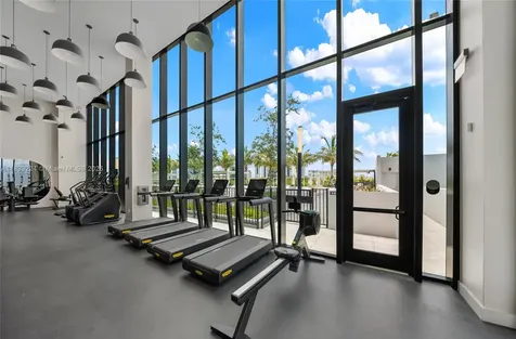 580 72 Miami Beach FL 331441