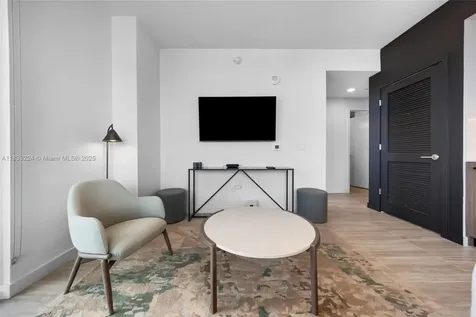 580 72 Miami Beach FL 331441