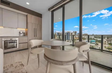580 72 Miami Beach FL 331441