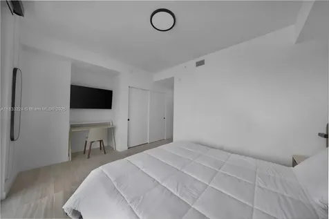 580 72 Miami Beach FL 331441