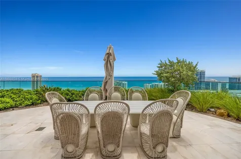 580 72 Miami Beach FL 331441