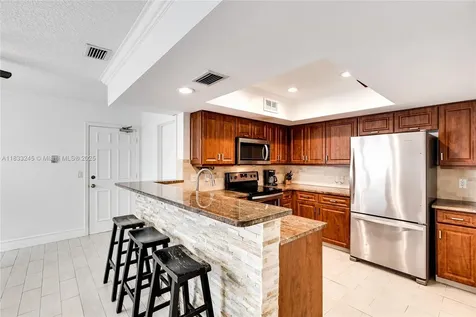 39 Balfour Road Palm Beach Gardens FL 33418