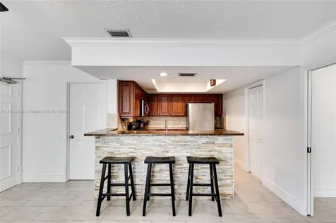 39 Balfour Road Palm Beach Gardens FL 33418