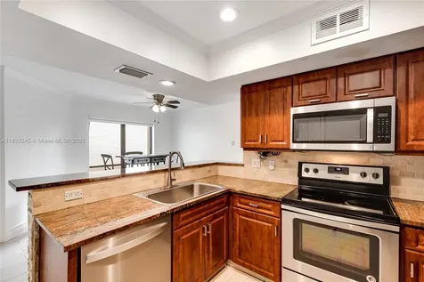 39 Balfour Road Palm Beach Gardens FL 33418
