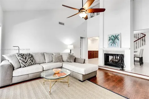 39 Balfour Road Palm Beach Gardens FL 33418